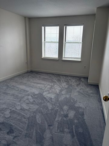 269 Cambridge Rd 602, Woburn, MA 01801