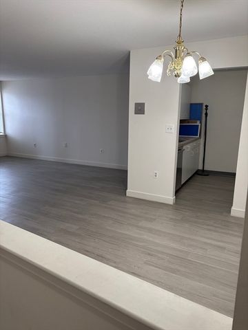 269 Cambridge Rd 602, Woburn, MA 01801