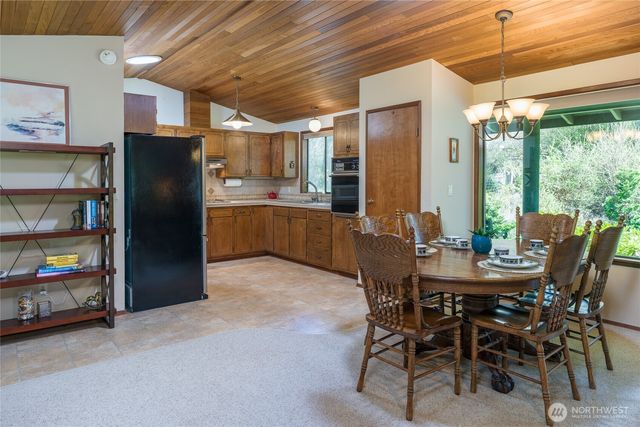 108 Towhee Lane, Lopez Island, WA 98261