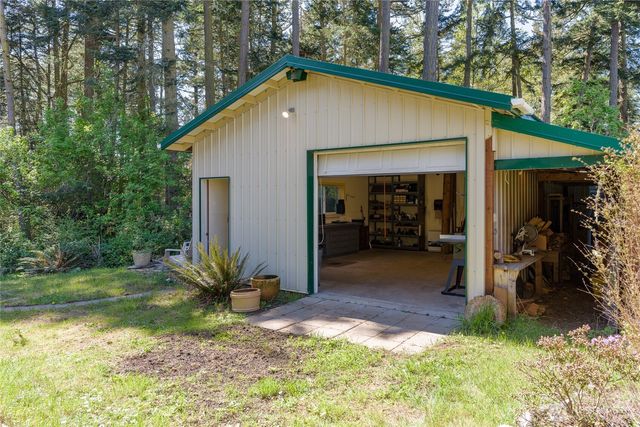 108 Towhee Lane, Lopez Island, WA 98261