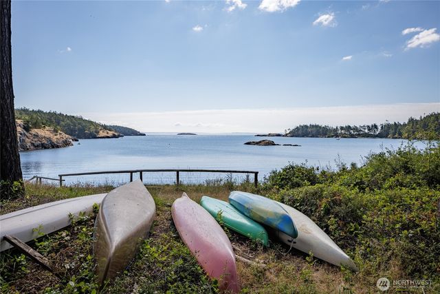 108 Towhee Lane, Lopez Island, WA 98261