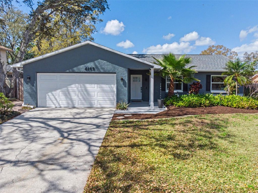 Image 1 of property listing at 4169 MALLARD DRIVE, Safety Harbor, FL 34695
