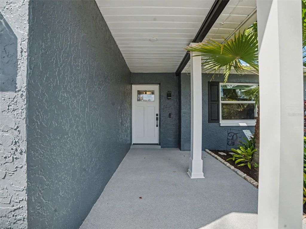 Image 2 of property listing at 4169 MALLARD DRIVE, Safety Harbor, FL 34695