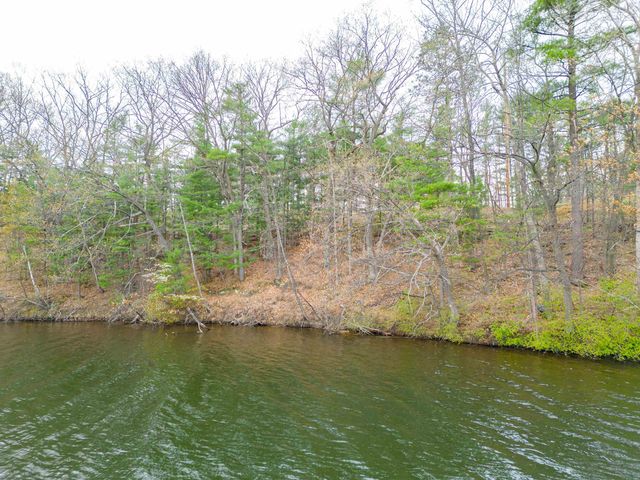 1597 Edgewater Ridge, Traverse City, MI 49684