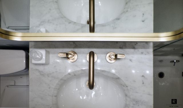 333 E 45th St Apt 12F, New York City, NY 10017