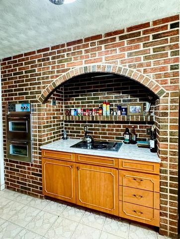 1200 NW 5th St, Andrews, TX 79714