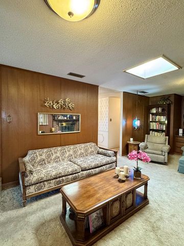 1200 NW 5th St, Andrews, TX 79714