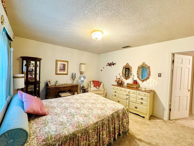 1200 NW 5th St, Andrews, TX 79714