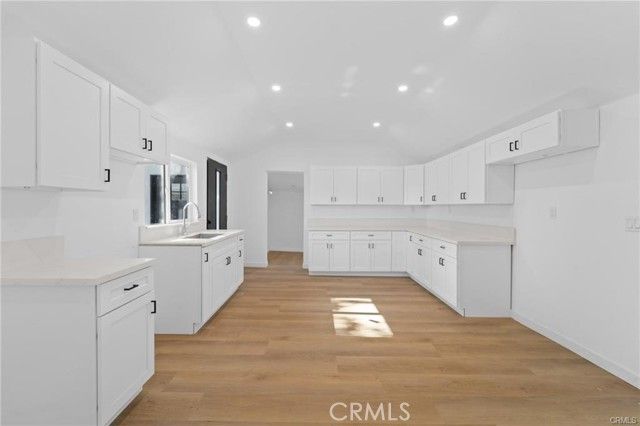 8510 Wilbur, Northridge (los Angeles), CA 91324