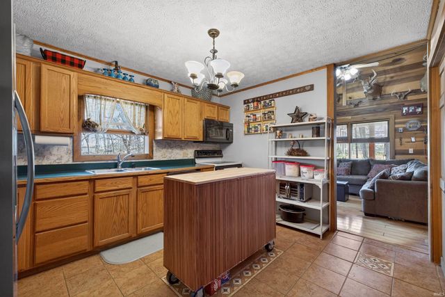 8171 N Co Rd 75 W, Orleans, IN 47452