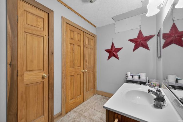 8171 N Co Rd 75 W, Orleans, IN 47452