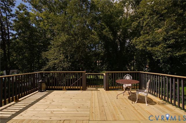8718 Privet Dr, Chesterfield, VA 23237