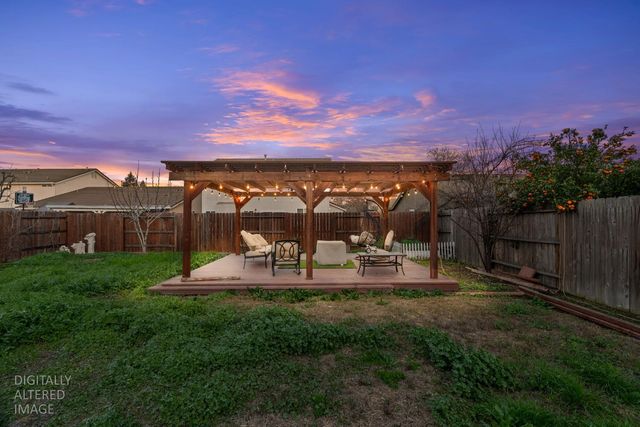 8608 Lott St, Stockton, CA 95212