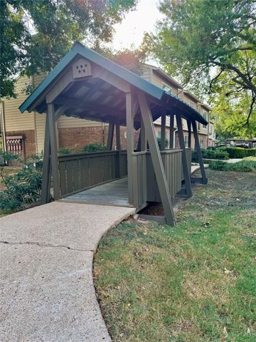 5005 Georgi Lane 14, Houston, TX 77092