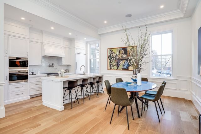 1 Fairfield St, Boston, MA 02116