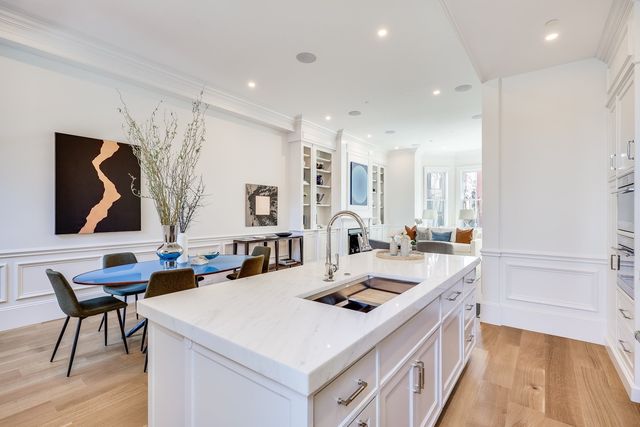 1 Fairfield St, Boston, MA 02116