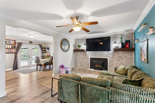 170 Scotts Creek Road, Statesville, NC 28625