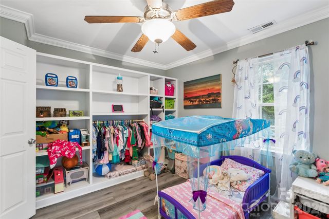 170 Scotts Creek Road, Statesville, NC 28625