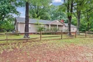 170 Scotts Creek Road, Statesville, NC 28625