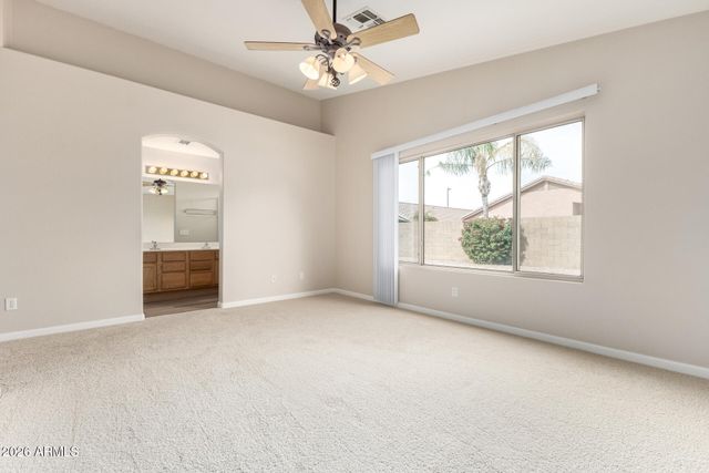 3136 E DESERT Lane, Gilbert, AZ 85234