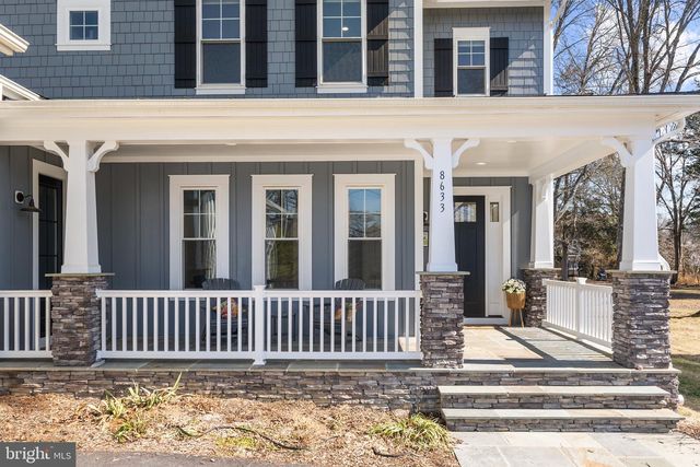 8633 FORT HUNT RD, Alexandria, VA 22308