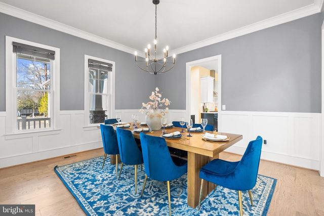 8633 FORT HUNT RD, Alexandria, VA 22308