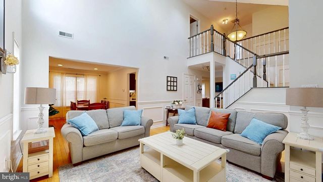 36 CHRISTOPHER MILLS DR, Mount Laurel, NJ 08054