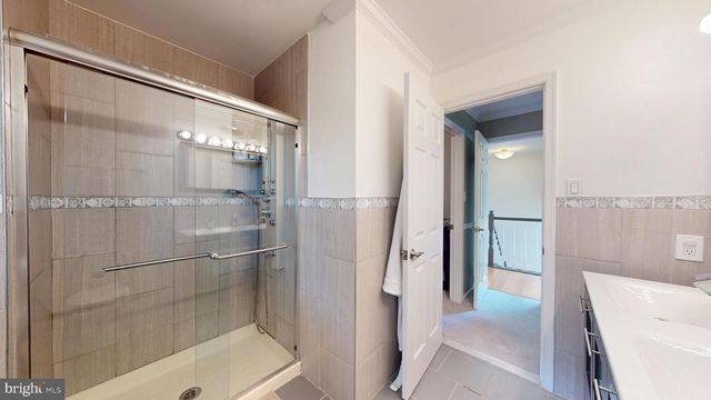 36 CHRISTOPHER MILLS DR, Mount Laurel, NJ 08054