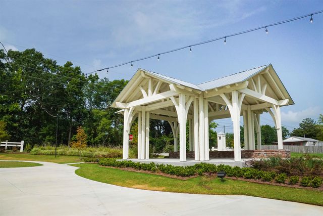 193 Royal Oak Boulevard, Thibodaux, LA 70301