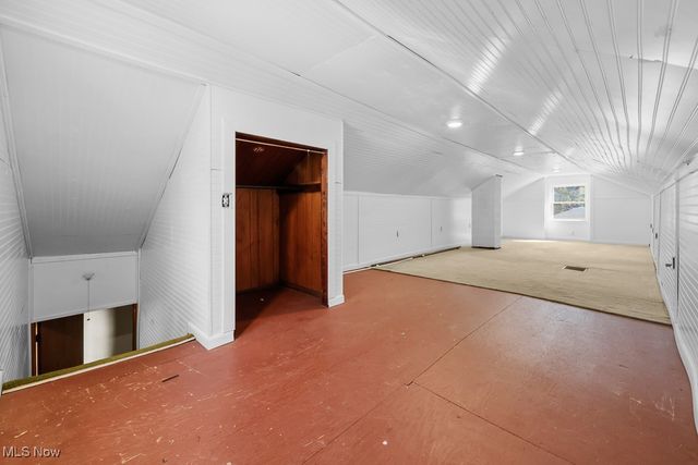 1702 Far View Road, Akron, OH 44312