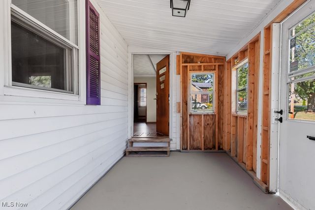 1702 Far View Road, Akron, OH 44312