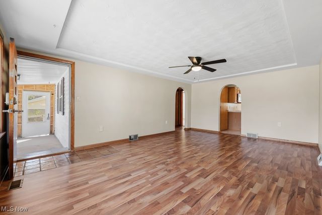 1702 Far View Road, Akron, OH 44312