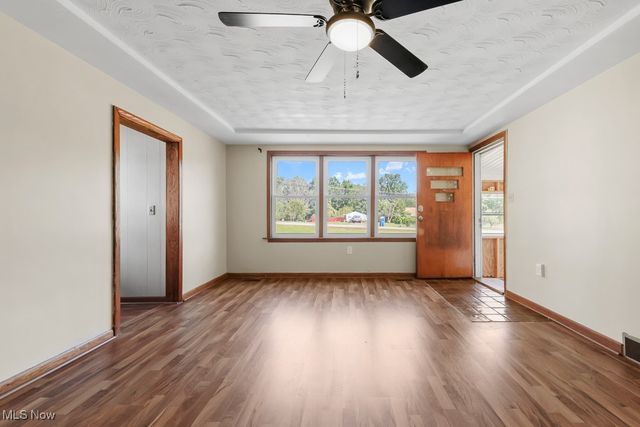 1702 Far View Road, Akron, OH 44312