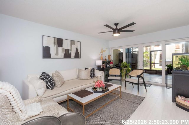4207 FOGCUTTER COURT, Tampa, FL 33615