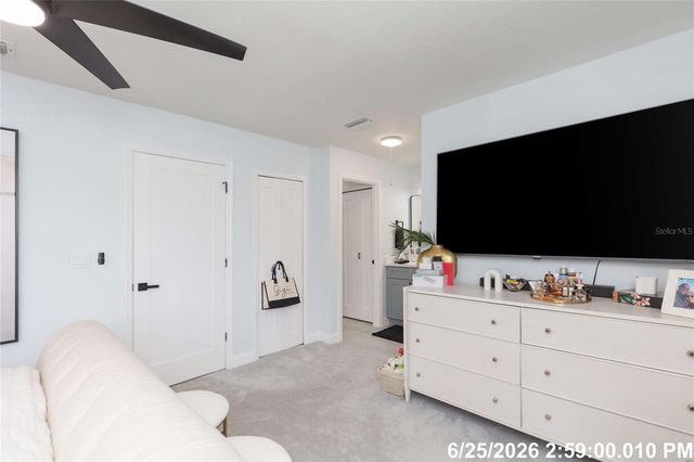 4207 FOGCUTTER COURT, Tampa, FL 33615