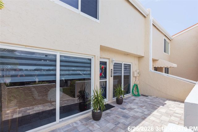 4207 FOGCUTTER COURT, Tampa, FL 33615