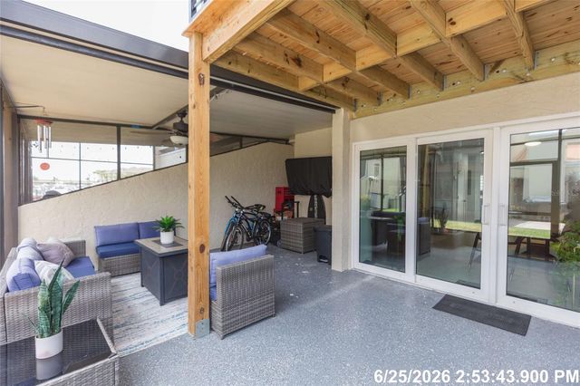 4207 FOGCUTTER COURT, Tampa, FL 33615