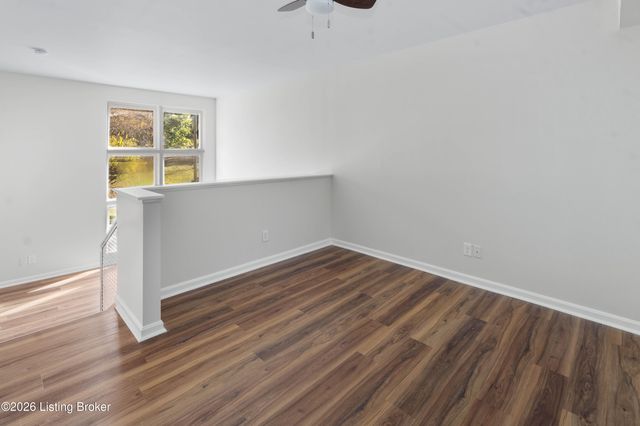 2745 Grinstead Dr APT 109, Louisville, KY 40206