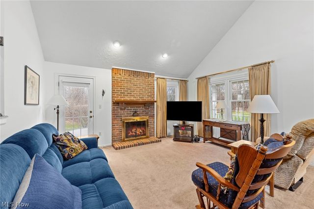 1660 Chapman Way, Broadview Heights, OH 44147