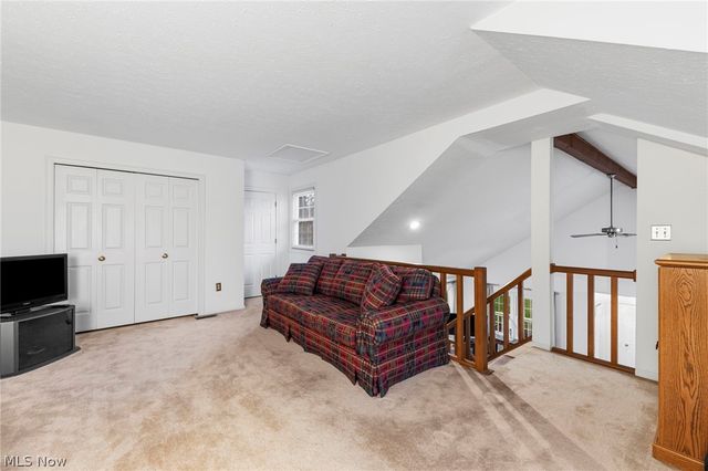 1660 Chapman Way, Broadview Heights, OH 44147