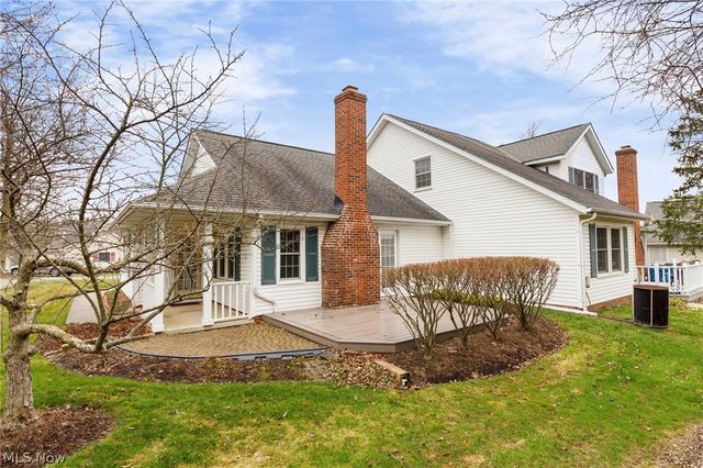 1660 Chapman Way, Broadview Heights, OH 44147