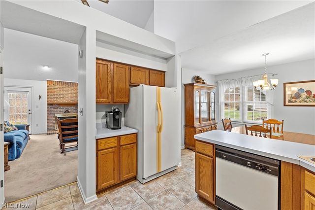 1660 Chapman Way, Broadview Heights, OH 44147