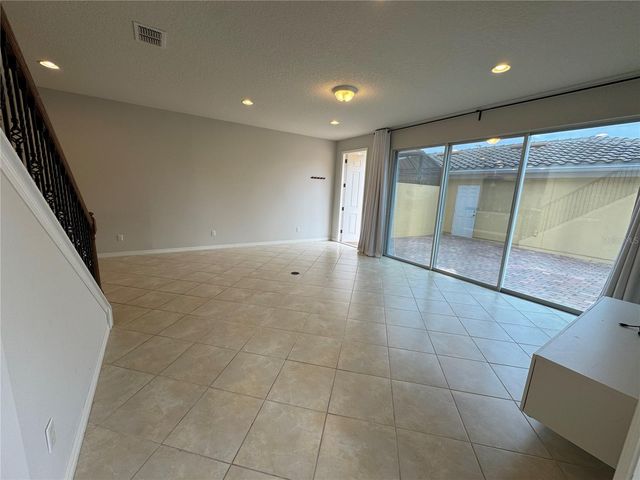 11902 LORENZA LANE, Orlando, FL 32827