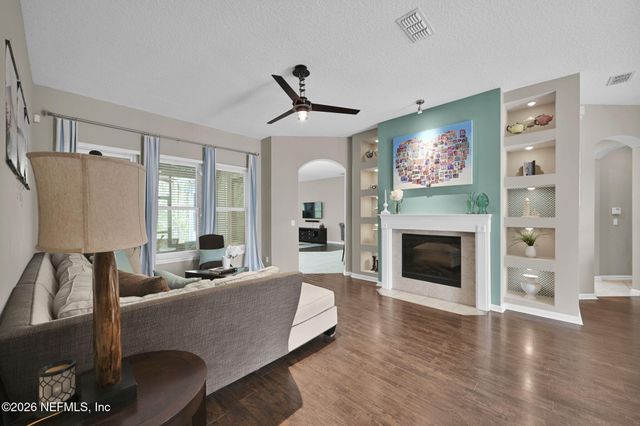 6191 WHITE TIP Road, Jacksonville, FL 32258