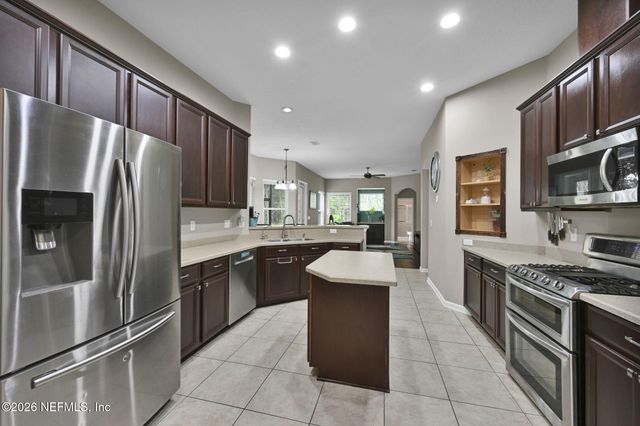 6191 WHITE TIP Road, Jacksonville, FL 32258