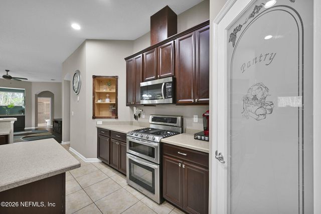 6191 WHITE TIP Road, Jacksonville, FL 32258