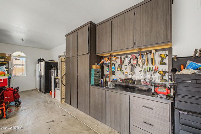 2541 E RIDGE CREEK Road, Phoenix, AZ 85024