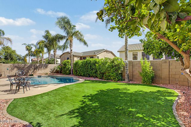 2541 E RIDGE CREEK Road, Phoenix, AZ 85024