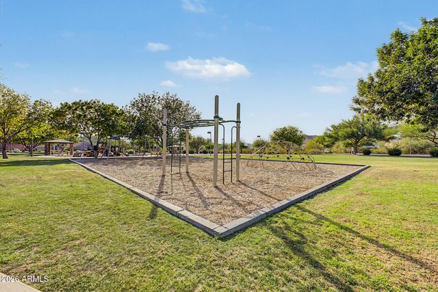 2541 E RIDGE CREEK Road, Phoenix, AZ 85024
