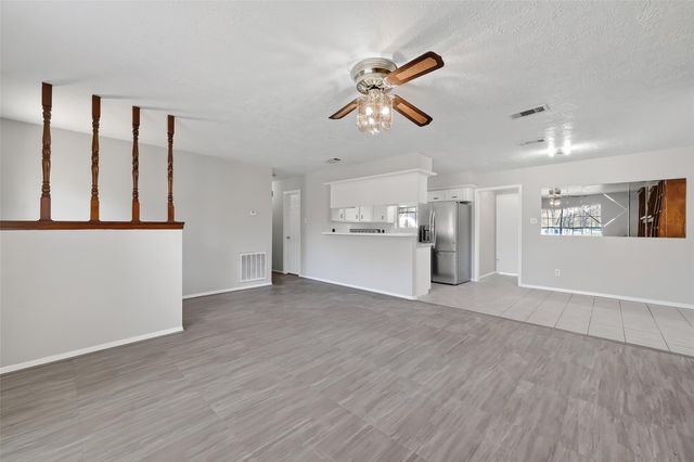 20971 Trinity Way, New Caney, TX 77357